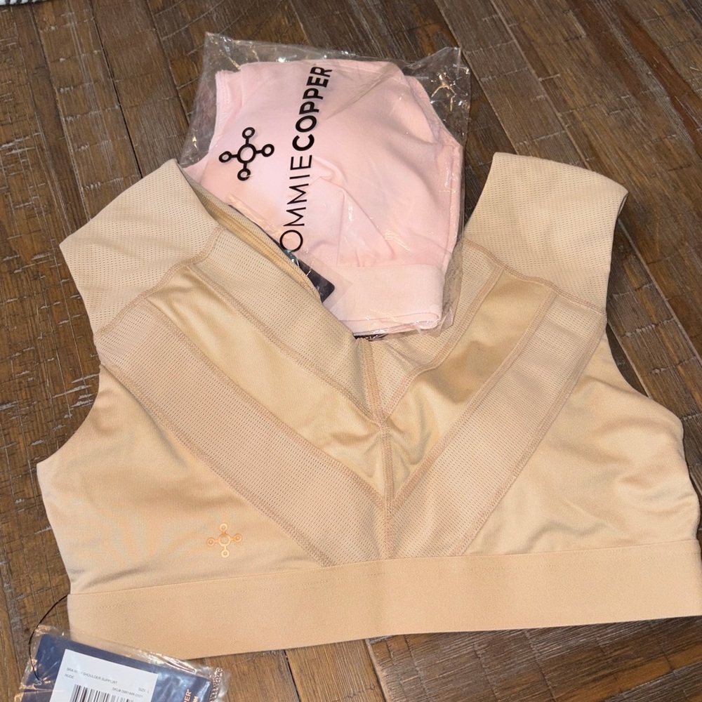 Tommie Copper sport bra with shoulder support- YOU GET BOTH final price - Picture 3 of 6
